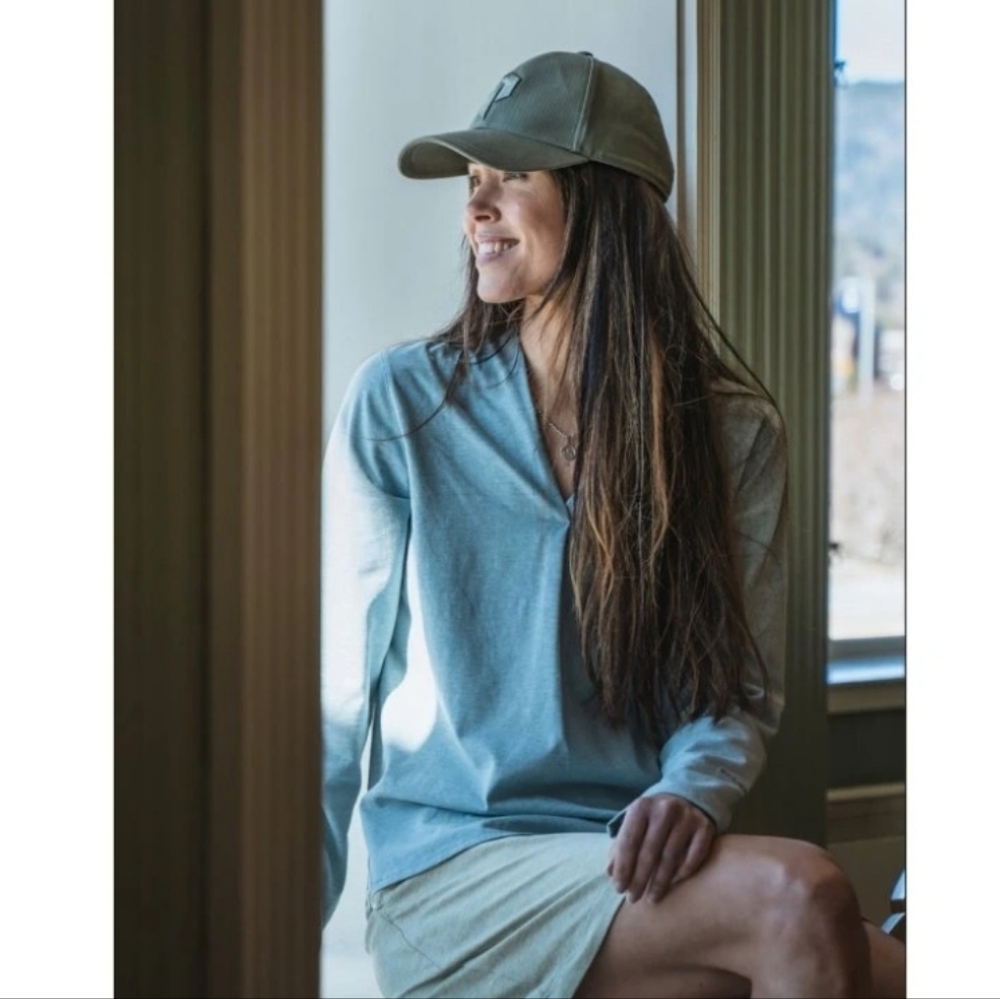 Skhoop V Neck Long Sleeve Size Large